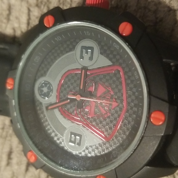 Star Wars Watch - Picture 4 of 10